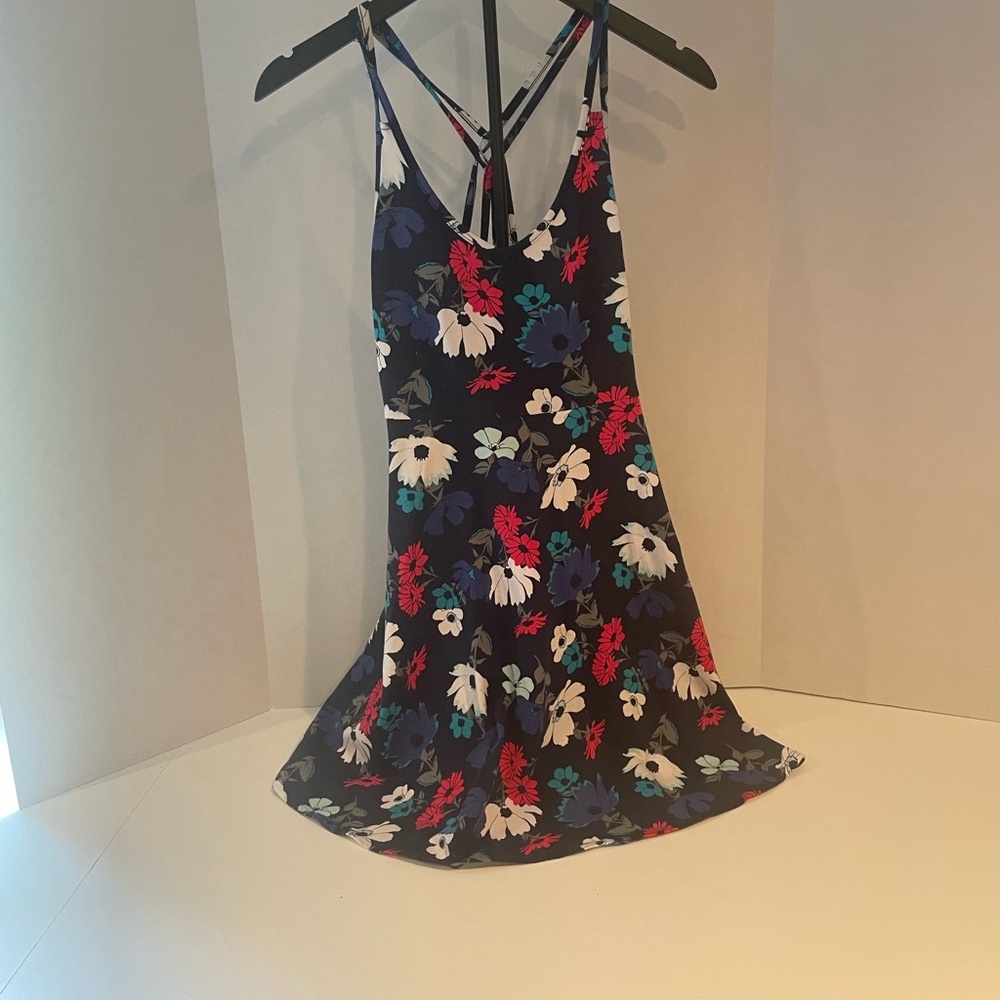 Women’s Floral Print Strappy Cami Top Sleeveless Tank Navy Multicolor